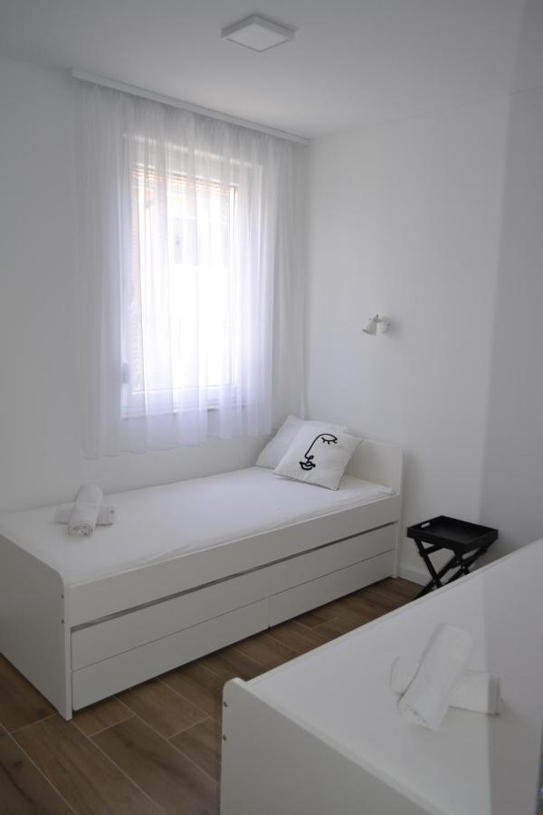 Villa Apartment Joel Trogir Kültér fotó